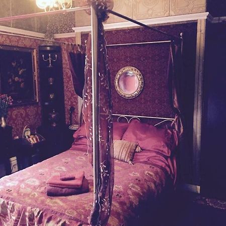 The Cair Paravel Hotel สการ์โบโรห์ ภายนอก รูปภาพ